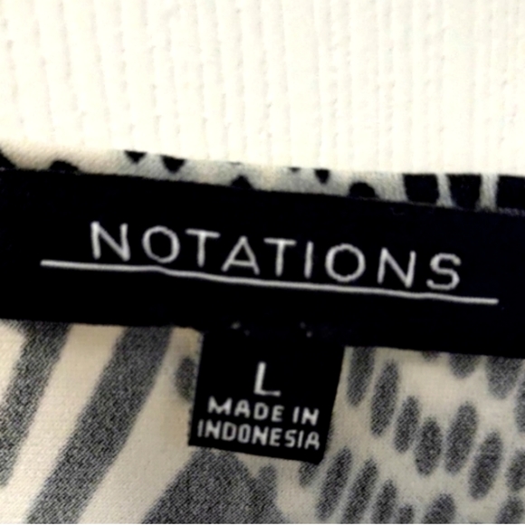 Notations Short Sleeve Animal Print Built in tank top Blouse - Picture 5 of 5